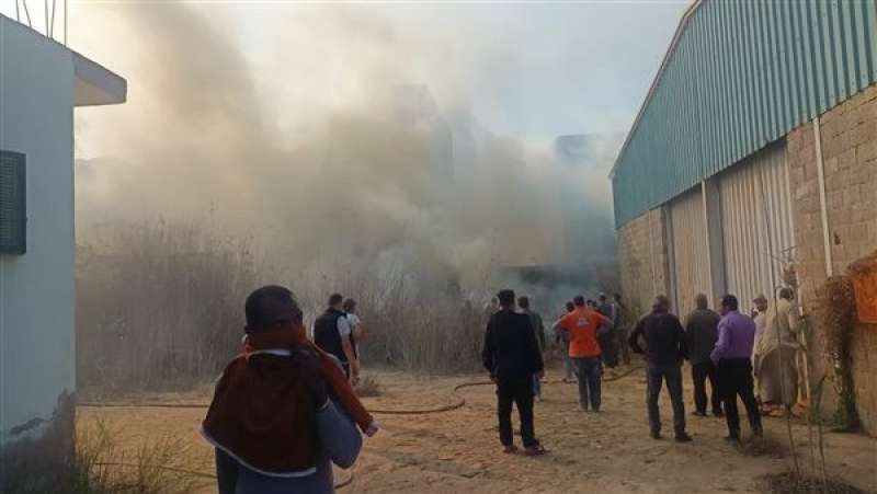حريق محدود اندلع بمصنع زيوت بالقنطرة شرق الإسماعيلية