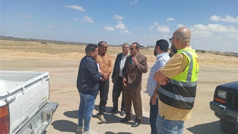 محافظ شمال سيناء يتفقد عدد من المشروعات بالعريش والشيخ زويد