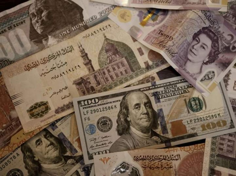 قضاء الحكومة المصرية علي السوق السوداء للدولار 