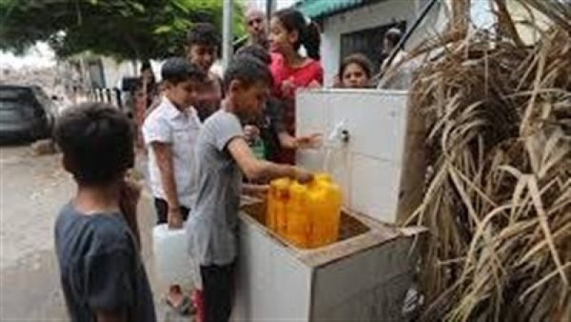 المياه ملوثة.. وزارة الصحة في غزة تحذر من كارثة المخيمات