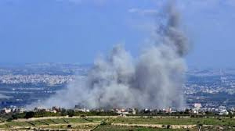 غارات إسرائيلية على جنوب لبنان في ظل احتدام القتال مع حزب الله