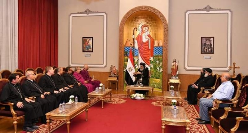قداسة البابا مع رئيس الكنيسة الأسقفية 