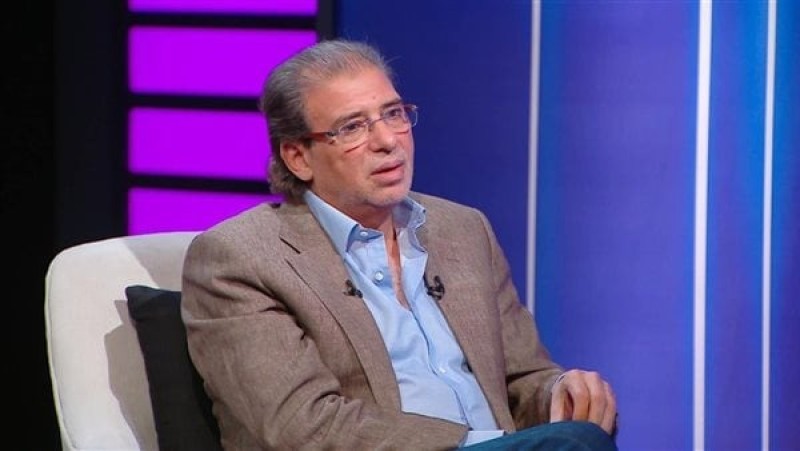 خالد يوسف: محمود حميدة يرتدي قناعا طوال الوقت