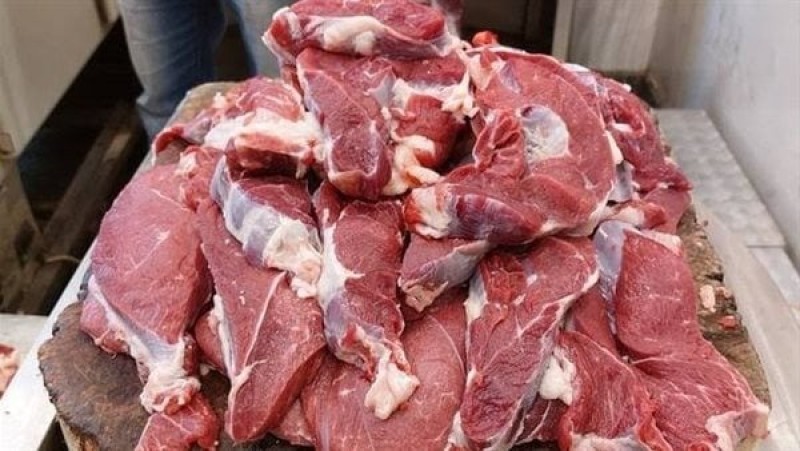 سلامة الغذاء تكشف طرق التفرقة بين اللحم البلدي والمستورد