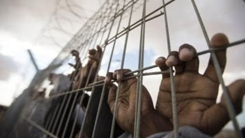 المرصد الأورومتوسطي: وثقنا 33 شهادة جديدة بشأن تعذيب الأسرى بسجون الاحتلال