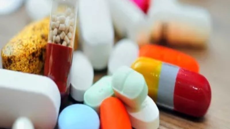 تاج الدين يحذّر من الاستخدام العشوائي للمضادات الحيوية