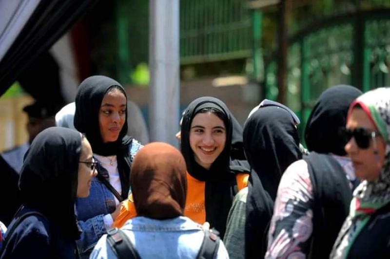 ”أمهات مصر” امتحان التفاضل والتكامل في مستوى الطالب المتوسط