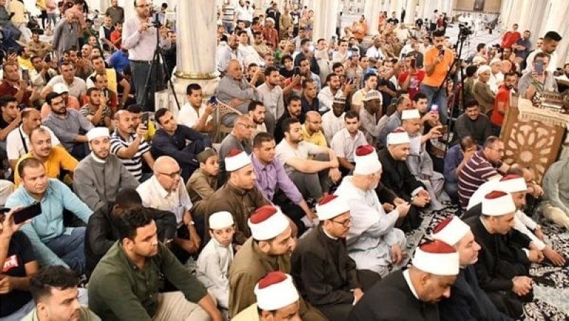 شعائر صلاة الجمعة من مسجد الإمام الحسين بالقاهرة (بث مباشر)