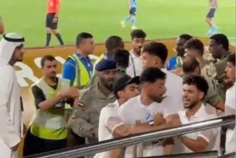 بعد تدخل السفير.. كواليس الافراج عن ثلاثي فريق الزمالك بالإمارات