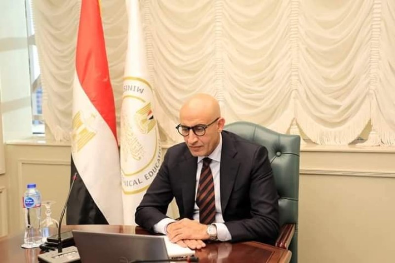 التعليم تنفي إجبار خريجي الإعدادية على ”البكالوريا المصرية”