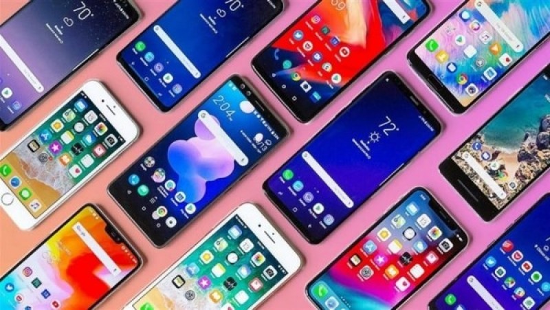 حقيقة وقف بيع الهواتف بعد زيادة الأسعار