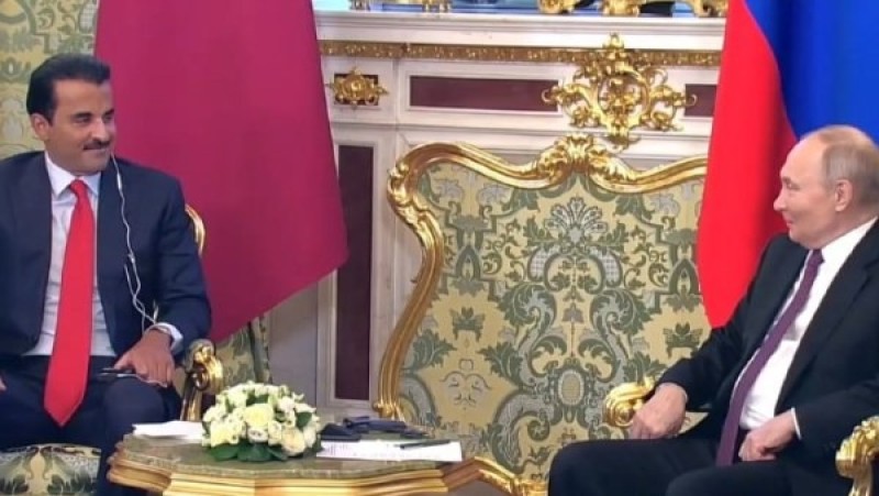 أمير قطر من موسكو: لا يوجد سلام بدون دولة فلسطينية مستقلة