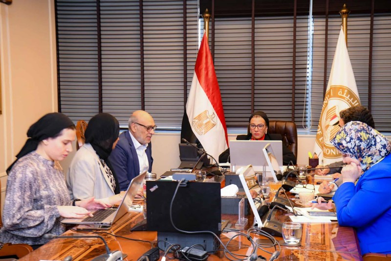 وزيرة البيئة تتابع المرحلة السابعة من برنامج المنح الصغيرة وخطة المرحلة الثامنة