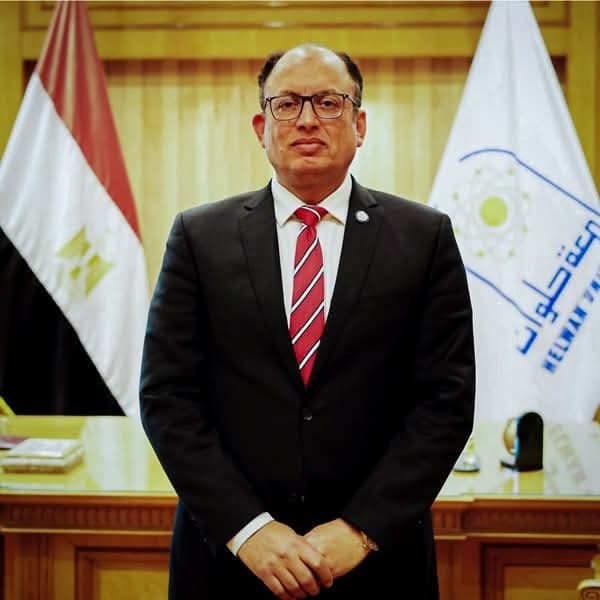 ”قنديل”: خريج جامعةحلوان مؤهل بمهارات الوظيفة وفق المعايير العالمية