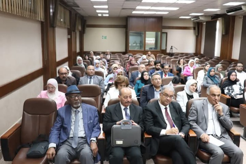 كلية الاقتصاد والعلوم السياسية بجامعة القاهرة تستضيف جلسات علمية لمناقشة التقرير الاستراتيجي العربي لمركز الأهرام للدراسات السياسية والاستراتيجية