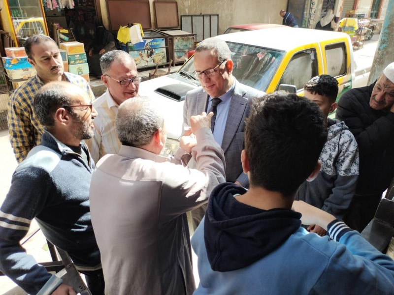 ضبط أكثر من 5 طن دقيق ومصنعات لحوم ورنجة وتحرير 249 مخالفة في حملة تموينية بالدقهلية