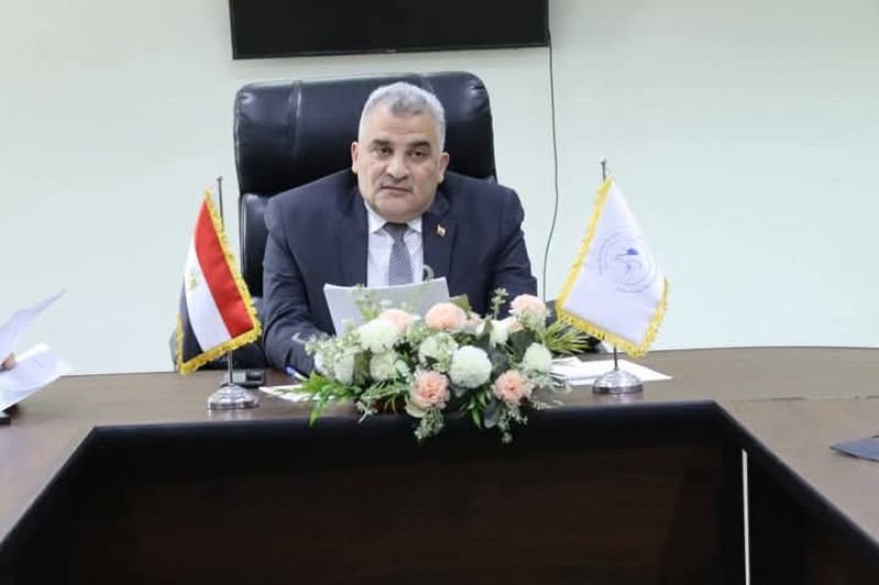 المدير التنفيذي لجهاز حماية و تنمية البحيرات و الثروة السمكية يعقد إجتماعه الدورى مع رؤساء الإدارات المركزية ومديري العموم والمناطق  لتعظيم موارد الجهاز