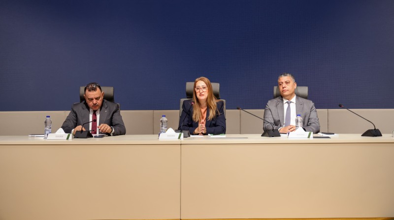 رئيس القومية للبريد: ”العاملون هم الركيزة الأساسية لنجاح الهيئة
