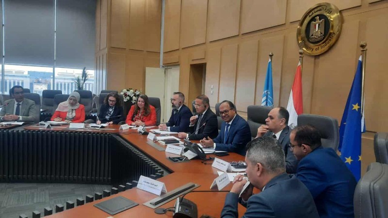 نيابة عن وزيرة البيئة: رئيس جهاز شئون البيئة يشارك في إطلاق مبادرة ”الصناعة الخضراء” بالتعاون مع اليونيدو وبتمويل أوروبي
