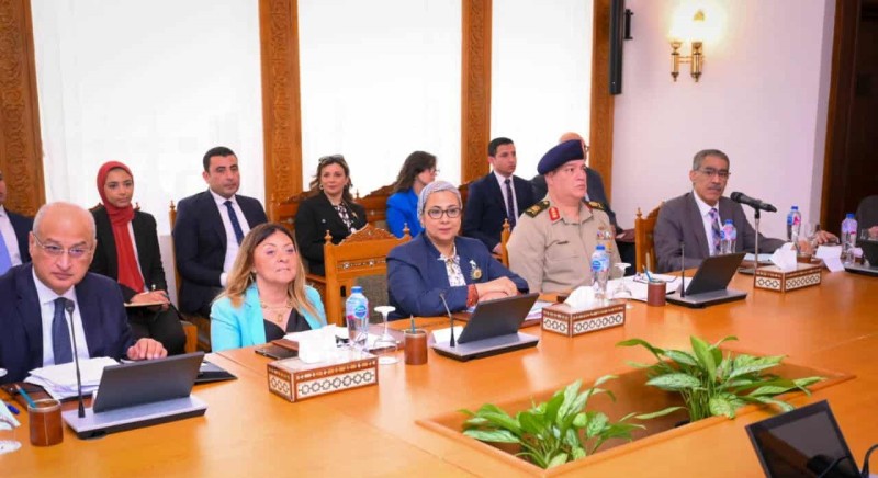 اللجنة العليا لحقوق الإنسان: مناقشة التوصيات والمستجدات