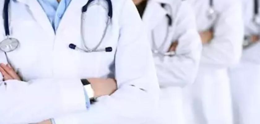 زيادة الحوافز والتأمين الطبي.. خطوات جادة من الدولة لتحسين أوضاع الأطباء
