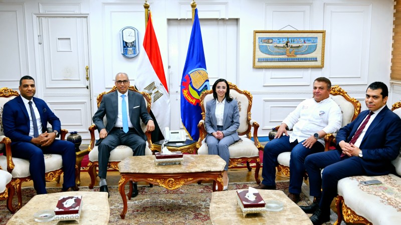 لقاء بين محافظ البحيرة ورئيس مجلس الدولة لبحث سبل التعاون