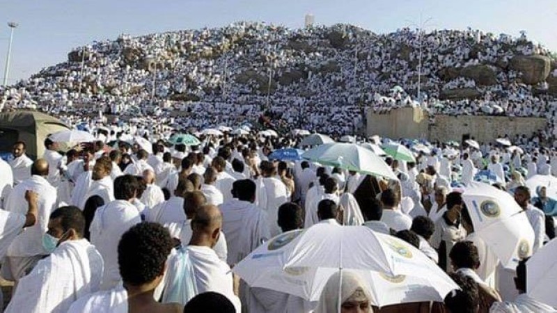 هل التدخين في الحج ينقص الثواب أم يبطل الفريضة؟