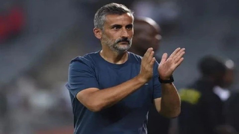 ماذا قال خوسيه ريفيرو عن اقترابه من تدريب الأهلي؟