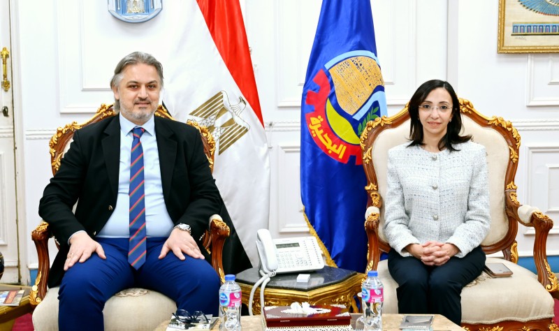 محافظ البحيرة تستقبل القنصل العام لليونان لبحث سبل التعاون المشترك