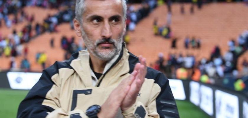 ريفيرو ”سبّاك” المجد مع أورلاندو يقترب من قيادة الأهلي