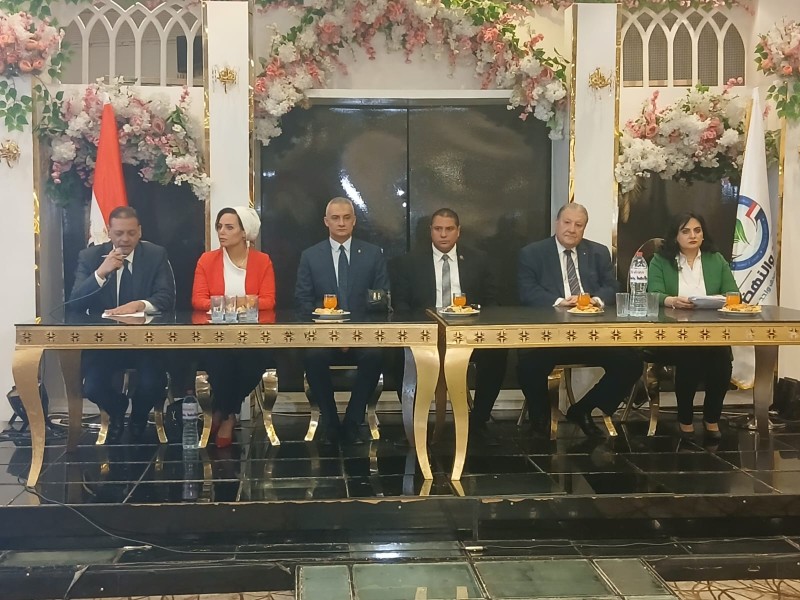 احتفالية لتكريم أسر الشهداء بالإسكندرية
