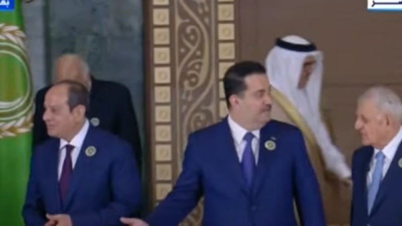 السيسي يشارك القادة العرب في صورة تذكارية خلال القمة العربية