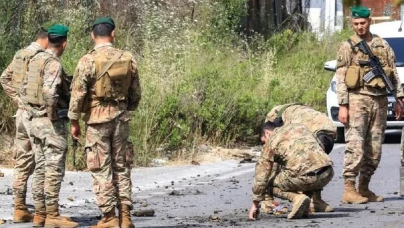 الجيش اللبناني: غارة إسرائيلية تستهدف حاجزًا في بنت جبيل وإصابة شخصين