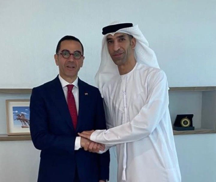وزير الاستثمار والتجارة الخارجية يلتقي وزير الدولة الإماراتي للتجارة الخارجية