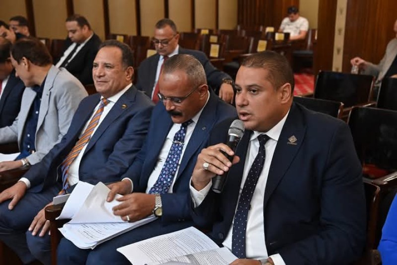 أحزاب وافقت علي التعديلات خلال اجتماع لجنة الشئون الدستورية والتشريعية بالنواب