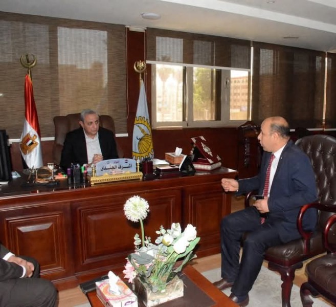 محافظ الغربية يستقبل وكيل وزارة الزراعة الجديد