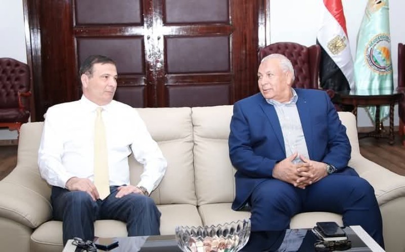 وزير الزراعة محافظ الوادي الجديد يبحثان فرص الاستثمار الزراعي في المحافظة
