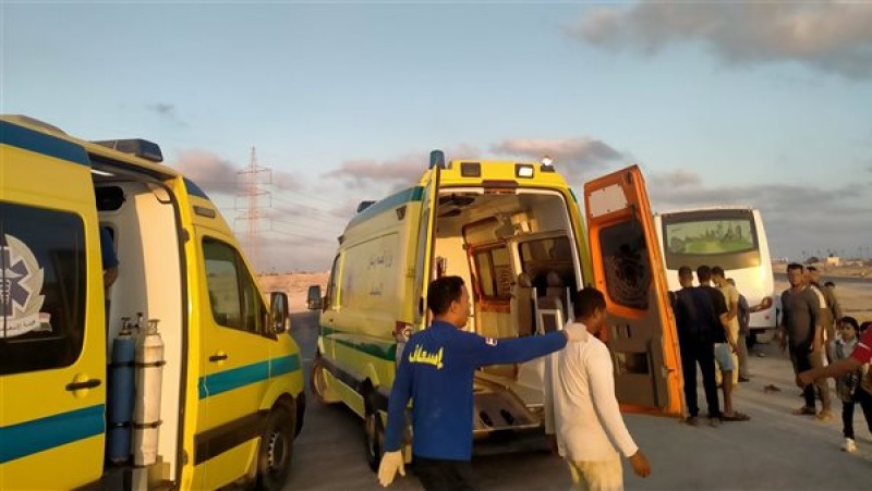 حادث مروع على الطريق الإقليمي: 9 مصابين في تصادم سيارة ربع نقل وأتوبيس