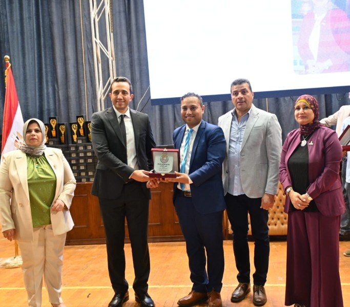 دور التمريض في دعم المنظومة الصحية: احتفالية اليوم العالمي للتمريض بمحافظة البحيرة” صور ”