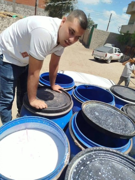 ضبط كميات كبيرة من الألبان غير الصالحة للاستهلاك الآدمي في البحيرة” صور ”