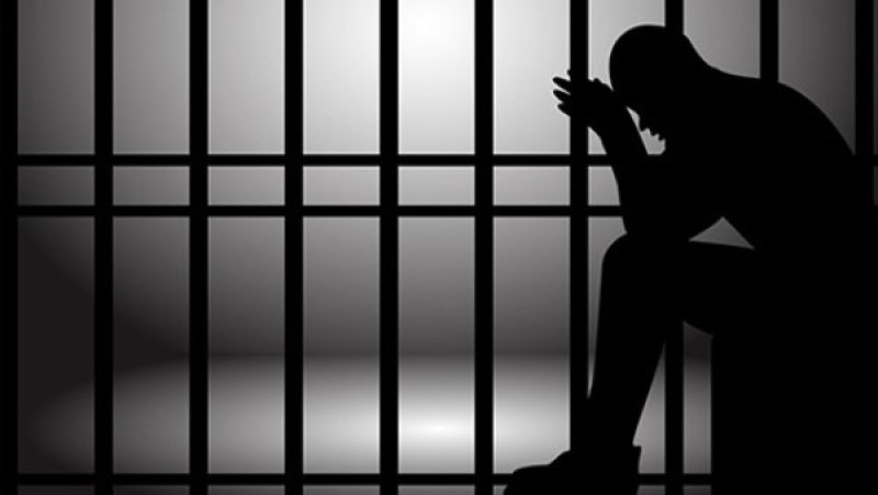 الحبس عقوبة المساس بالحرية الشخصية أو الشرف طبقا للقانون