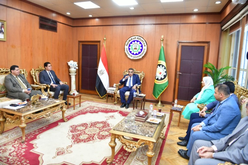 محافظ الدقهلية يستقبل وفد مركز معلومات مجلس الوزراء