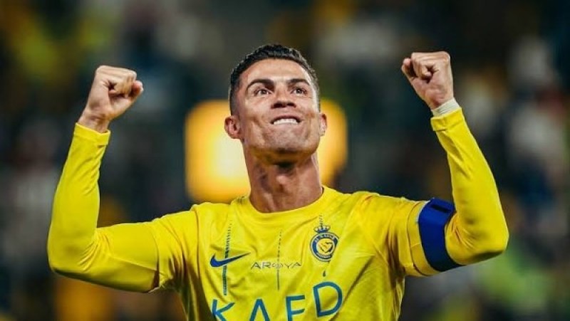 خطوة جديدة من النصر السعودي لإقناع رونالدو بتجديد عقده