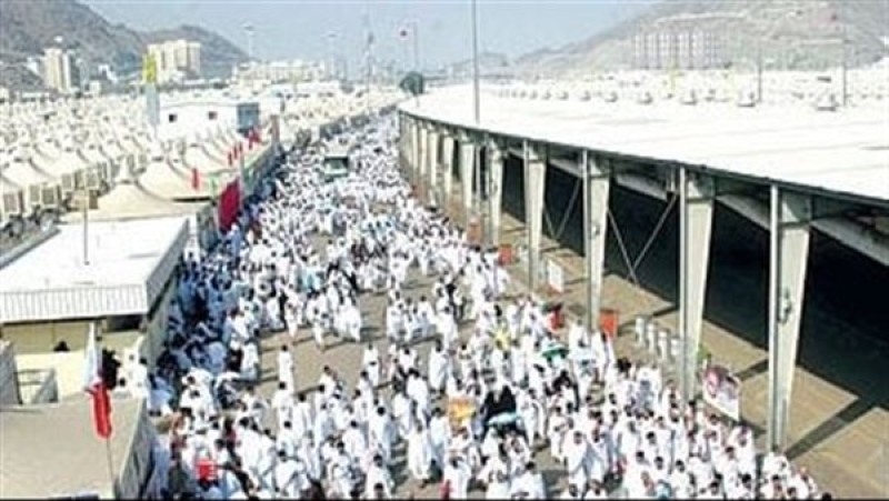 أداء مناسك الحج في يوم التروية: إرشادات وإجراءات لضمان سلامة الحجاج