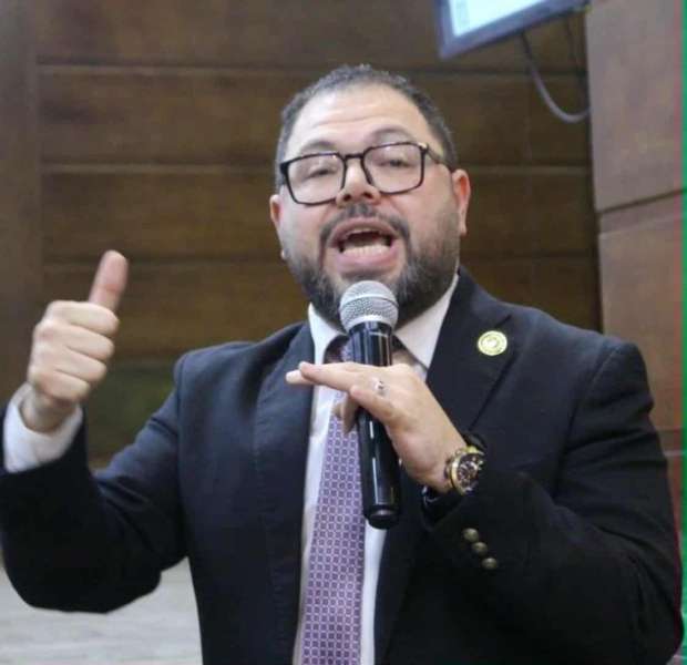 في اليوم العالمي لمناهضة عمل الأطفال: د. أيمن الدهشان يؤكد ”الطفل ليس عاملًا.. بل أمل الوطن و مستقبل الأمة ”