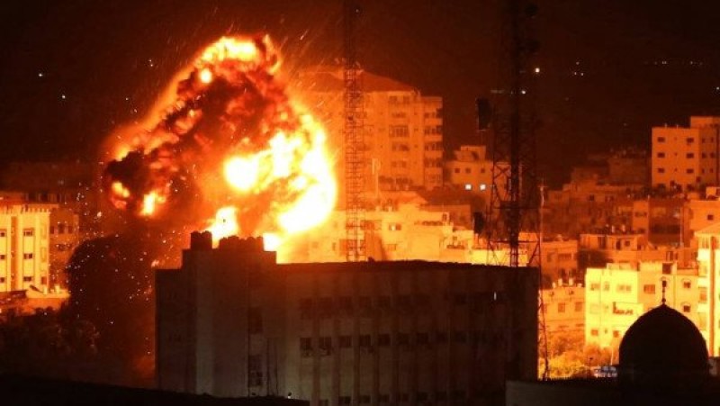 اللواء سمير فرج: إسرائيل استخدمت 200 طائرة و350 قنبلة في الهجوم على إيران