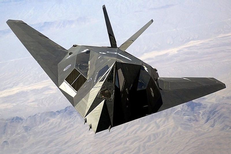 الشبح الأمريكية.. كل ما تريد معرفته عن F-35 المستخدمة بقصف إيران