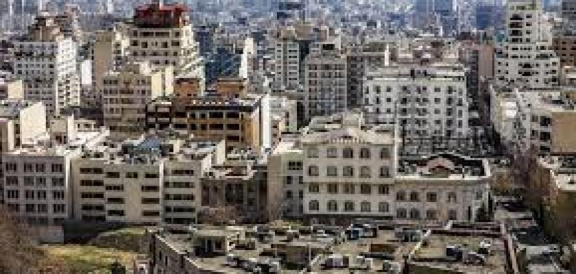 إيران تستعد للهجمات الإسرائيلية: الاحتماء في المساجد والمدارس