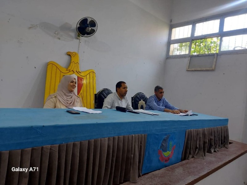 ”رئيس المركز ” يترأس اجتماع المجلس التنفيذي... ويؤكد على تذليل العقبات وسرعة انهاء الأعمال بالرحمانية
