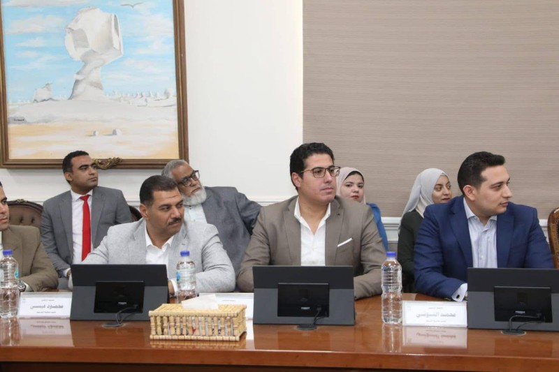 نائب محافظ الدقهلية في زيارة للوادي الجديد لتفقد المشروعات التنموية والخدمية